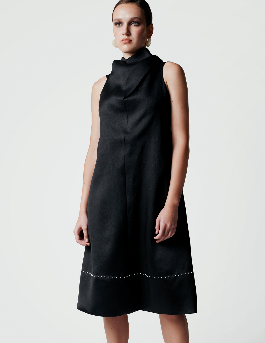 HEPRBURN DRESS IN NOIR