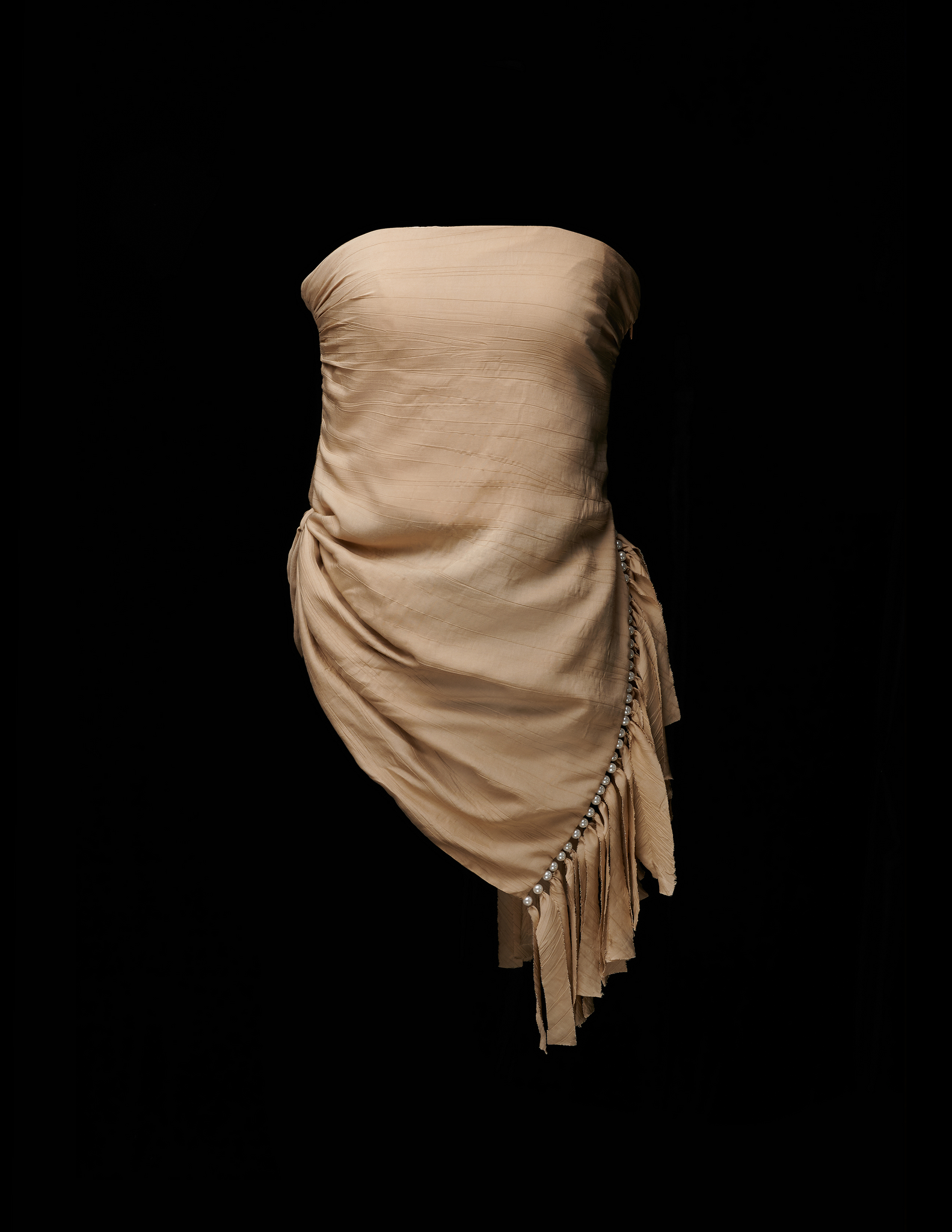 ISLA STRAPLESS TOP IN SAND